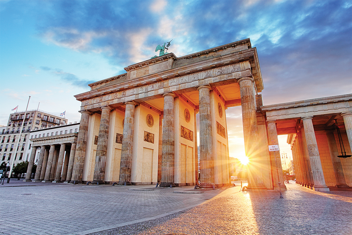Brandenburg Gate. Photography: Shutterstock / TTStudio.