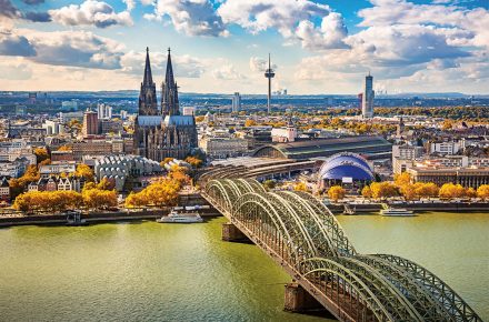 Cologne Cathedral overlooking the Hohenzollern Bridge. Photography: Shutterstock / S.Borisov