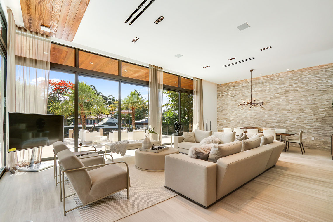 Photography: LauderdaleONE Luxury Real Estate